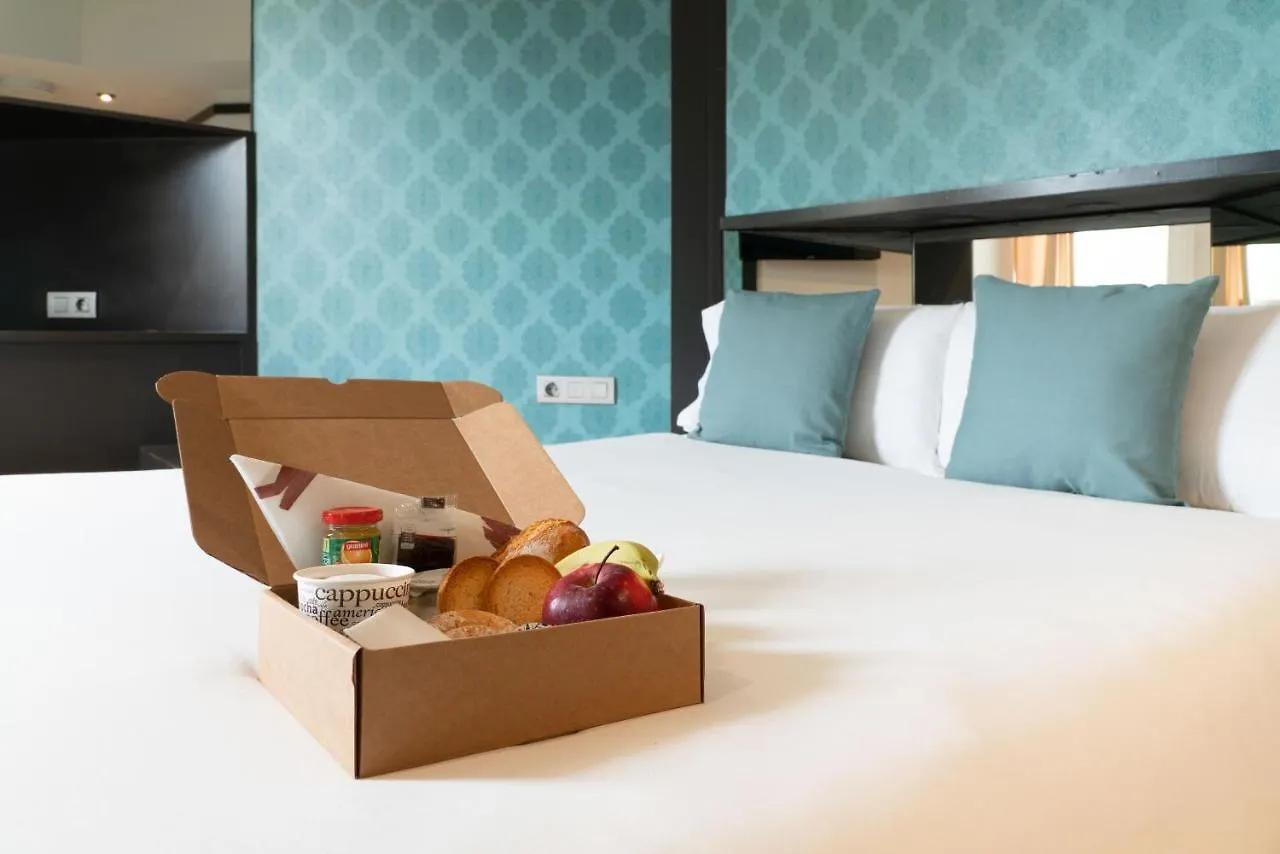 Yetişkin Oteli Hotel Punt 14 Gavà İspanya